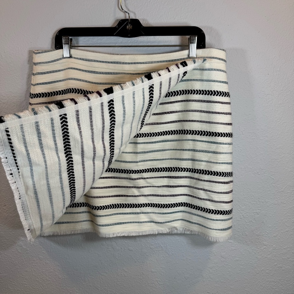 LOFT Womens Ivory Striped Tweed Frayed Wrap Mini Skirt Size 14 Chevron Pattern - Picture 5 of 10